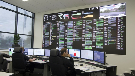 Control Room P1.25 Indoor Fixed LED Display 3840Hz Cabinet 640*480mm