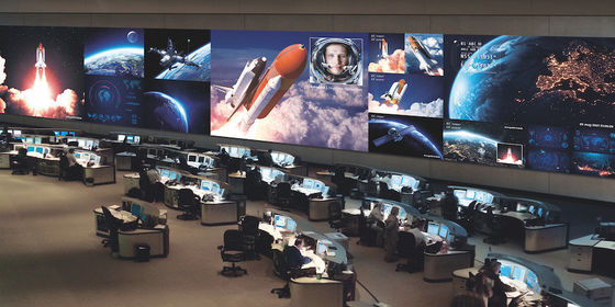 छोटे पिक्सेल पिच HD AVOE LED वीडियो डिस्प्ले पैनल P1.8 320*160mm 3840Hz